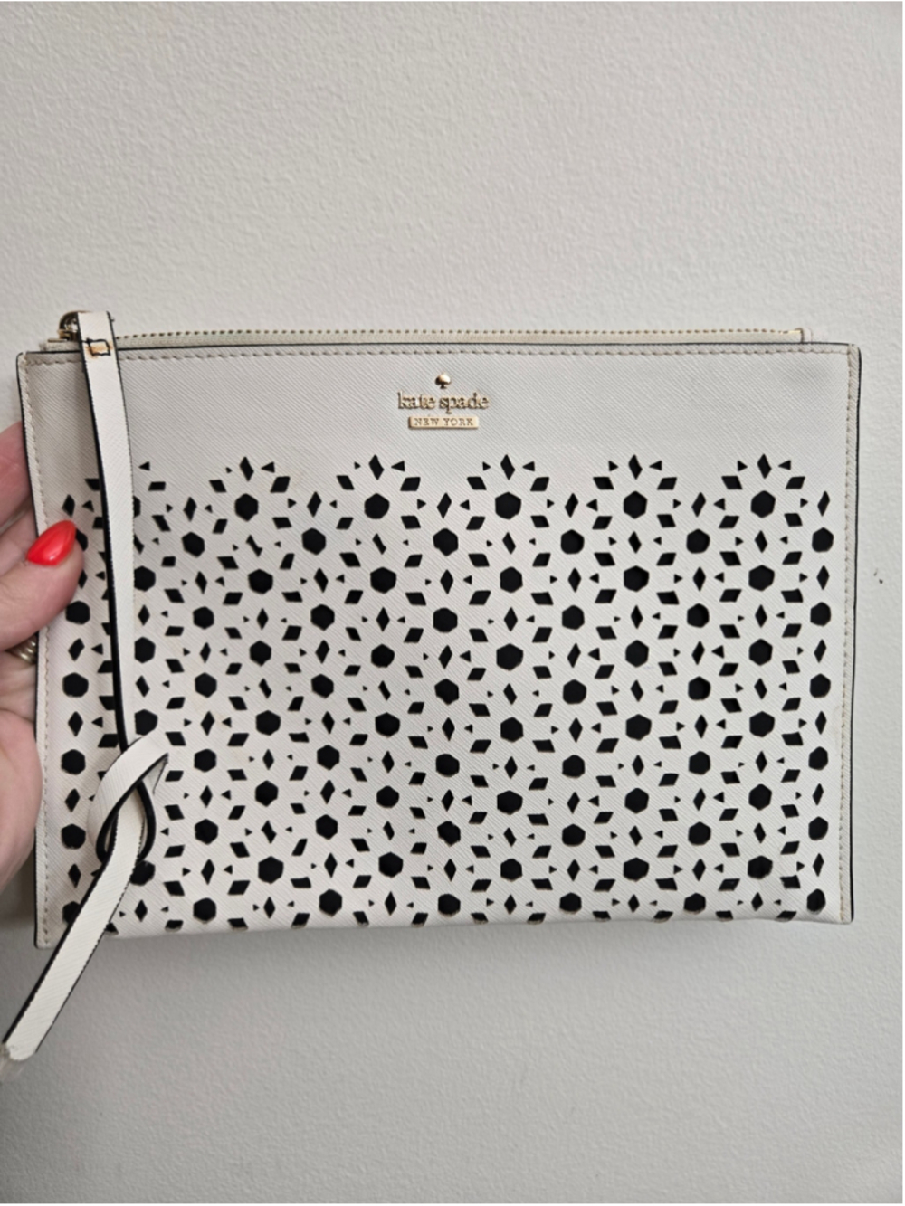 Women's Kate Spade Clutch Wristlet One Size White Black Laser Cut